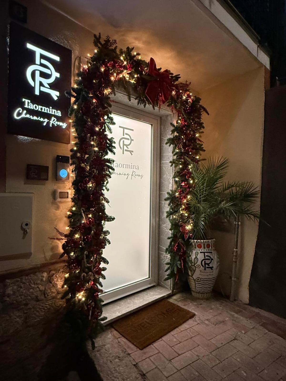 Taormina Charming Rooms エクステリア 写真